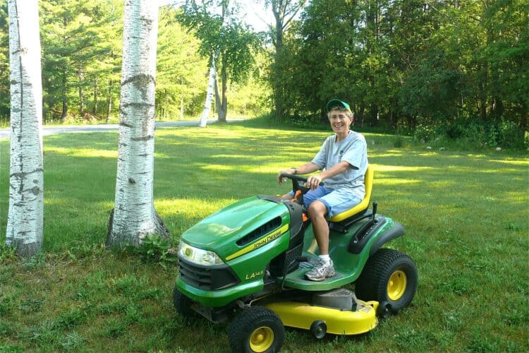 Transforming Your Garden Tractor into a Snowblower