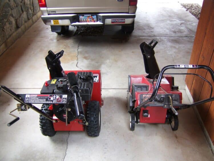 How to store your snowblower properly