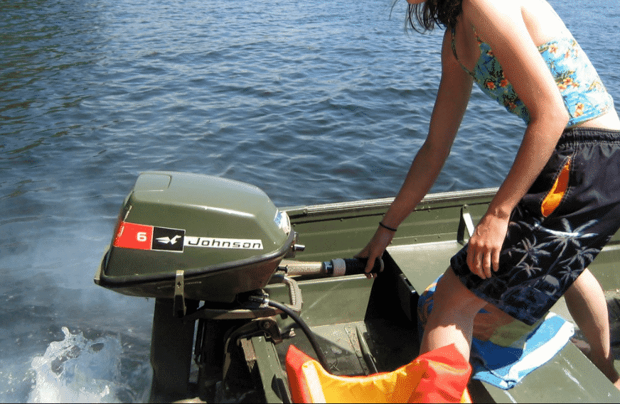 Choosing an outboard motor for your small boat