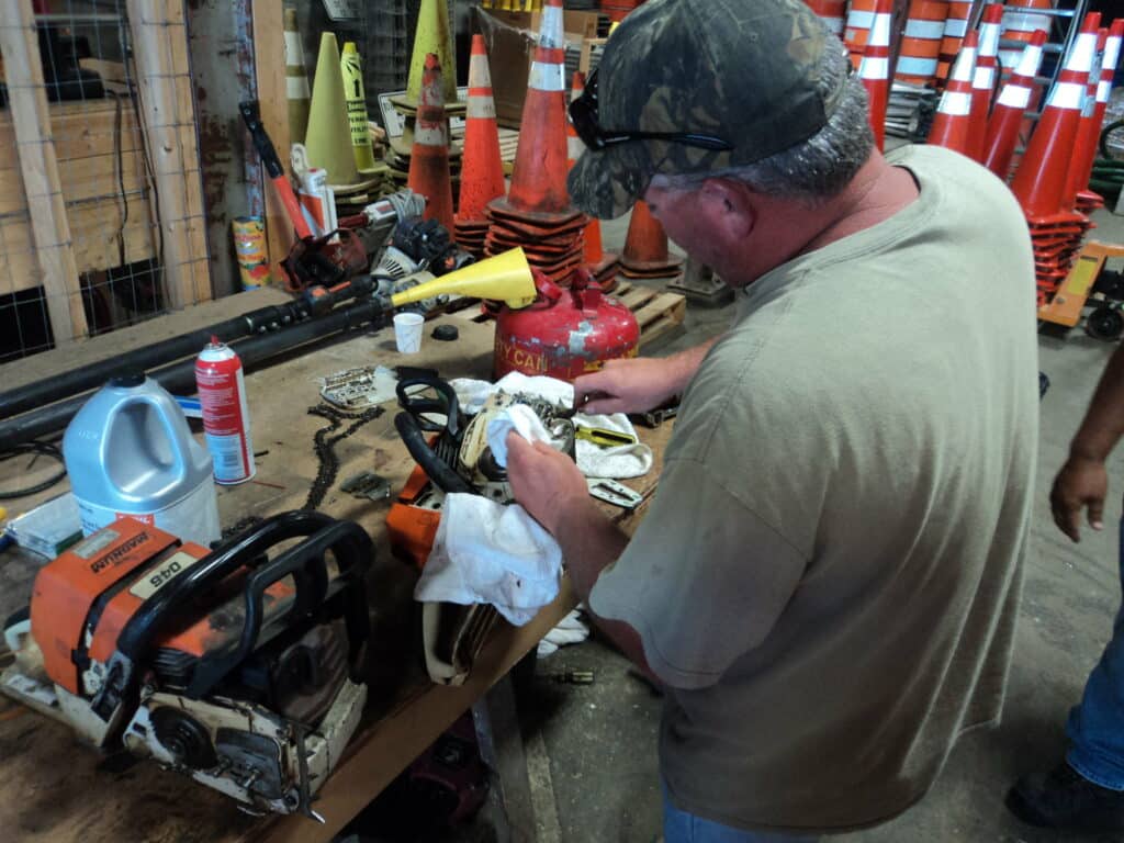 How to Clean a Chainsaw with Tips and Tricks Kyle's Garage