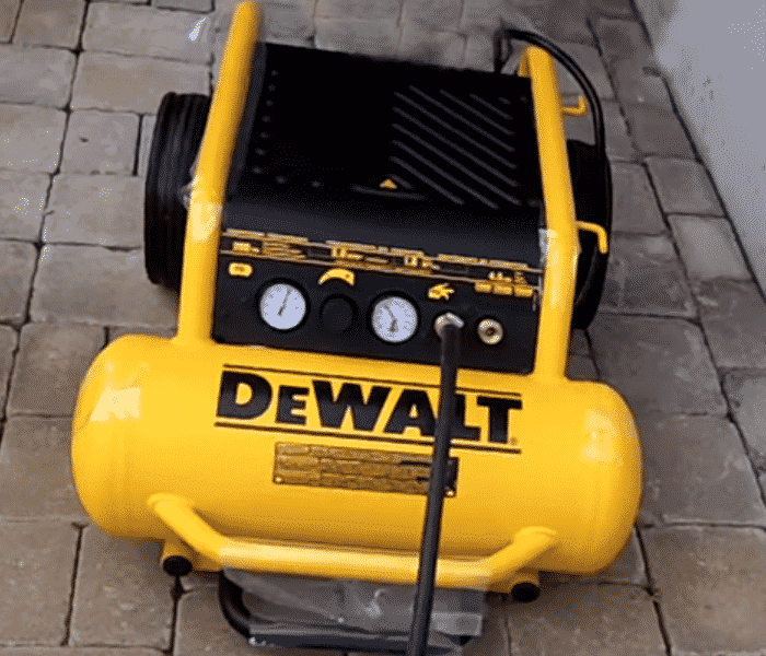 how hot do air compressors get