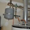 how does a water heater expansion tank work
