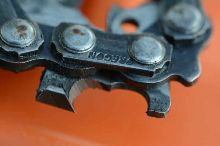 Best Chainsaw Chains 2021