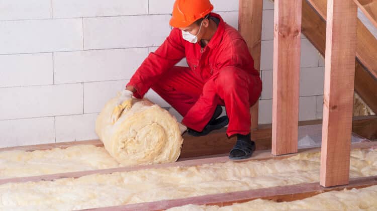 Working in thermal insulation Wool protective uniform for protection against heat and humidity