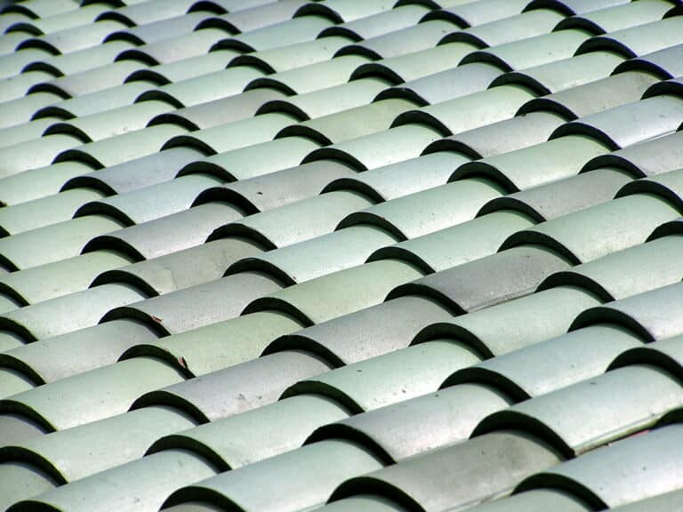 Choosing The Best Roof Tile Colors For Your House Kyle's Garage